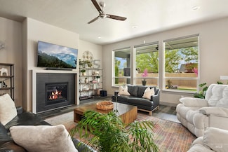 2883 E Mores Trail Dr, Meridian, ID 83642