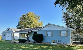 602 N Winnebago St, Caledonia, MN 55921