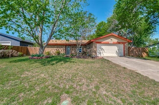 615 N Ector Dr, Euless, TX 76039