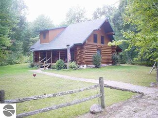 1586 Clark Rd, Prescott, MI 48756