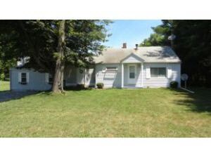 2925 E State Road 58, Bloomfield, IN 47424
