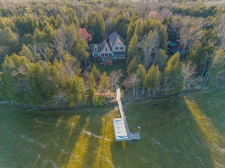 5282 W Shore Dr, Sturgeon Bay, WI 54235