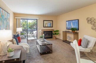 1555 Hecker Pass Rd Unit D202, Gilroy, CA 95020
