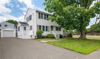 12 Ronny Terrace, Peabody, MA 01960