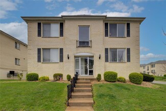 10022 Chardin Way Unit 2, Saint Louis, MO 63128