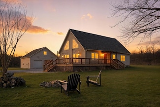 69 Allentown Ln, Stuarts Draft, VA 24477