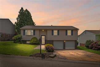 34 Koomatuck Dr, Pittsburgh, PA 15239