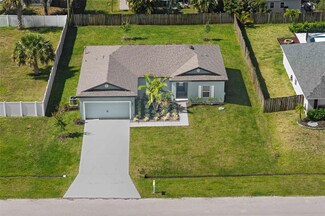 1574 SW Leisure Ln, Port St. Lucie, FL 34953
