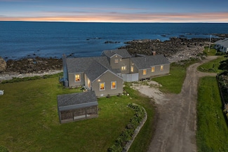 1 Moore Ln, Biddeford, ME 04005