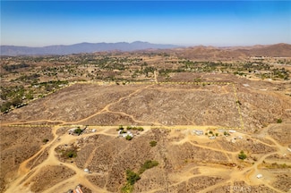 0 Herbert Unit SW25157075, Perris, CA 92570