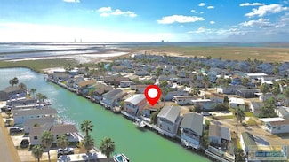 677 E Clam Cir, Port Isabel, TX 78578