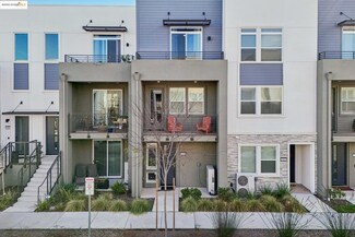 528 Martin Mariner Ave, Alameda, CA 94501
