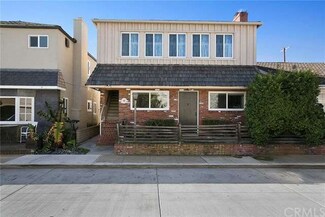1311 W Bay Ave, Newport Beach, CA 92661