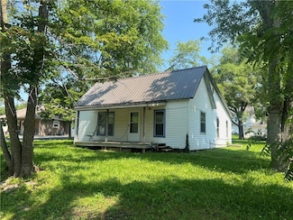 229 E Bates St, Drexel, MO 64742