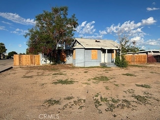 449 N 7th St, Blythe, CA 92225