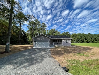 87 Senior Creek Place, Lancaster, VA 22503