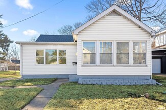 2229 N University St, Peoria, IL 61604