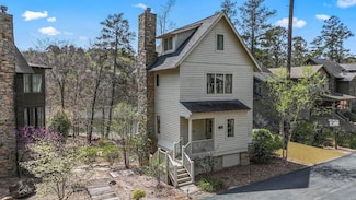 11 Turtle Point Dr, Crane Hill, AL 35053