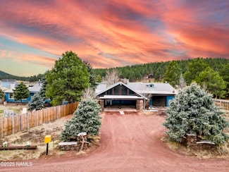 9415 W Antoinette Way, Flagstaff, AZ 86001