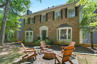 2316 Defoors Ferry Rd NW, Atlanta, GA 30318