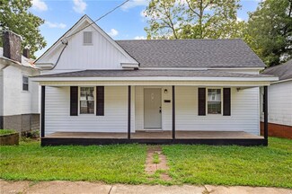 1414 NE 23rd St, Winston Salem, NC 27105