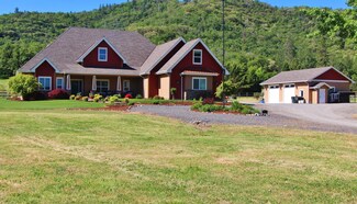 7765 Colonial Way, Central Point, OR 97502