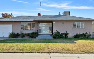 833 W Cortland Ave, Fresno, CA 93705