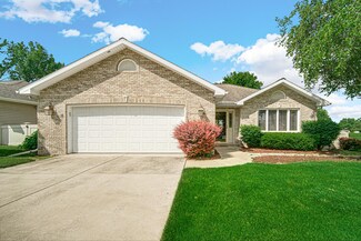 738 Diane Ct, Hobart, IN 46342