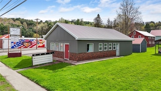 9 N Main St, Newark Valley, NY 13811