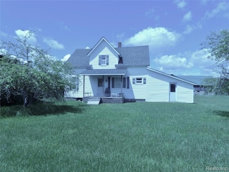 3190 Seymore Rd, Dover Township, MI 49735