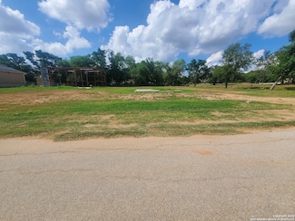 8080 W 3rd St, Somerset, TX 78069