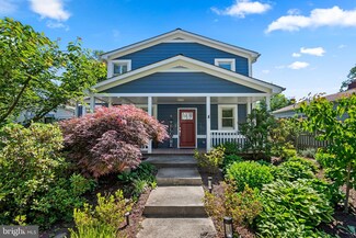 8 Mckay Cir, Cabin John, MD 20818