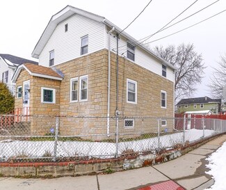 160 Willis Ave, Medford, MA 02155