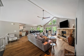1088 Cornett Branch Rd, Lake Ozark, MO 65049