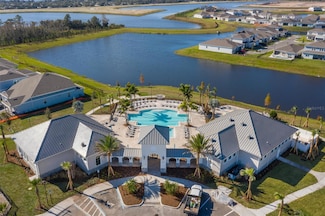 10425 Folly Beach Rd, Orlando, FL 32827