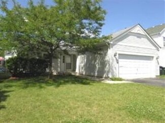 108 E Big Horn Dr, Hainesville, IL 60030
