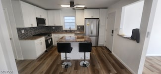 14 Waldo Ave, Jersey City, NJ 07306