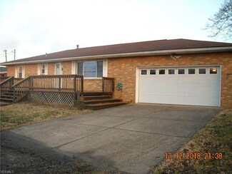 2912 Washington Blvd, Belpre, OH 45714