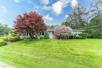 240 Connellsville St, Dunbar, PA 15431