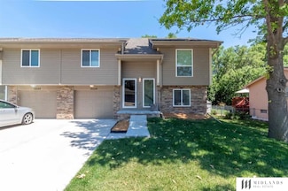 12226 Patrick Ave, Omaha, NE 68164