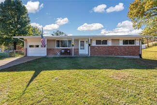 9607 Castanet Ct, Saint Louis, MO 63126