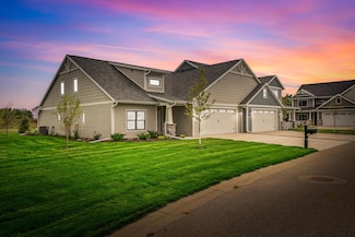 322 River Point Unit L2, La Crosse, WI 54601
