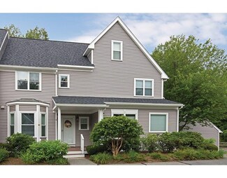 9 Maple Ridge Dr Unit 9, Burlington, MA 01803