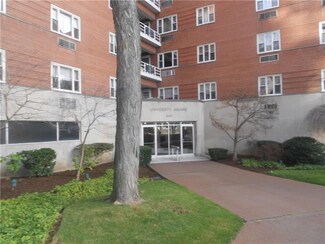 4601 5th Ave Unit 225, Pittsburgh, PA 15213