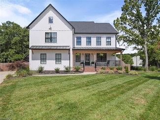 4053 Gunsmith Ct, Jamestown, NC 27282