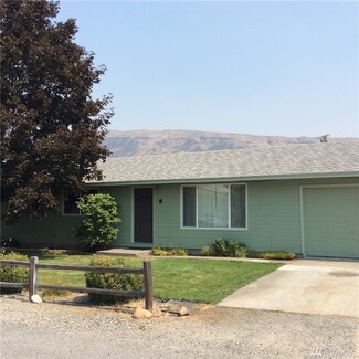 6 Keane Ave, Rock Island, WA 98850