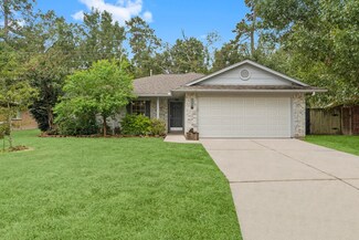 2206 Pine Cone Dr, Kingwood, TX 77339
