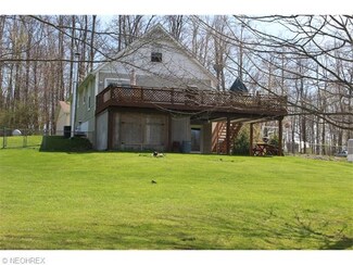 1859 W Sterling Rd, Burbank, OH 44214