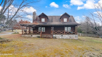 2313 Riverside Dr, Maryville, TN 37804