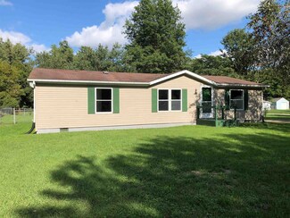 1732 Huron St, Elkhart, IN 46516